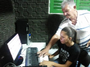 10277770_10202822059766022_7827294283092934596_n