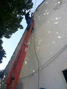 1964802_221858634688538_1130174701_n